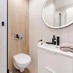 Apartman Centre By Bookinghost *